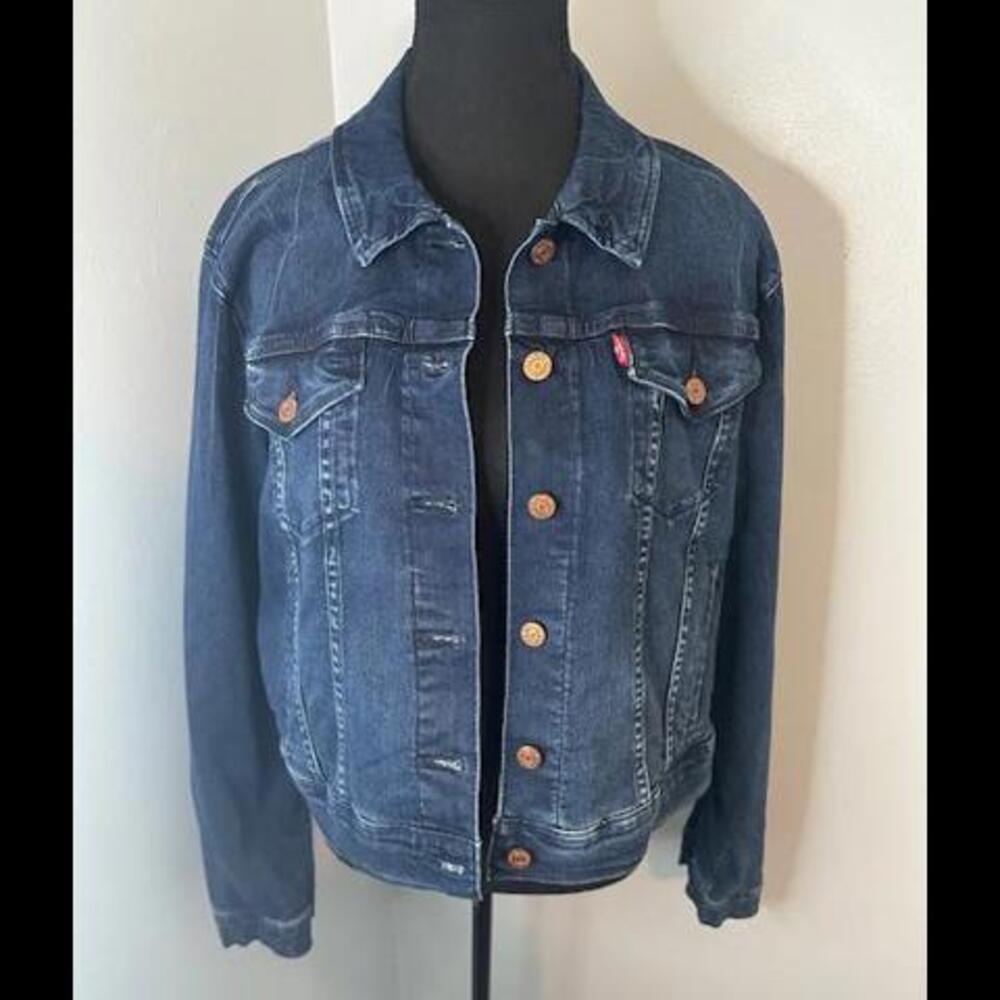 EUC Levi's Denim Jacket, Size XL - Picture 1 of 6